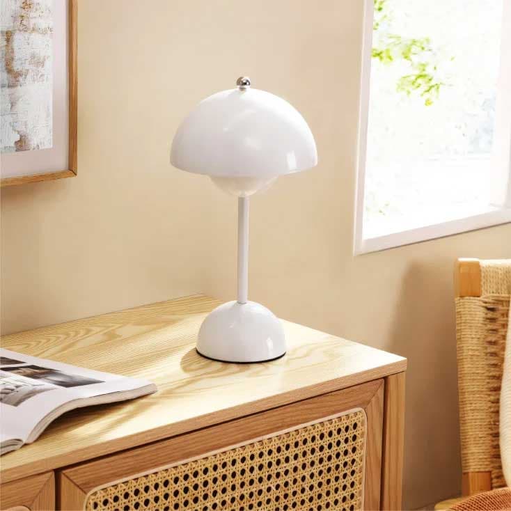 Stona LED lampa sa punjivom baterijom i dimabilnim svetlom Bela