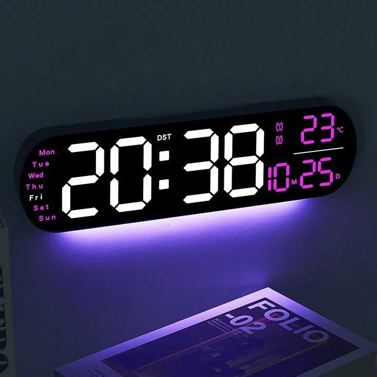Digitalni zidni LED sat sa daljinskim upravljačem 11938PK