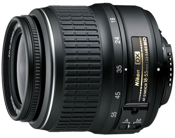 Nikon Objektiv 18-55mm f/3.5-5.6GII AF-S DX NIKKOR 14386
