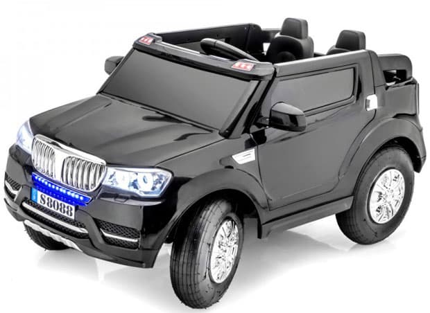 Automobil na akumulator Dodž crni