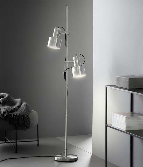 Podna lampa Wilcore